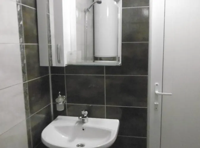 жекови Apartment