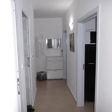 жекови Appartement *