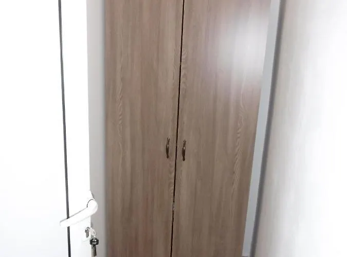 жекови Царево